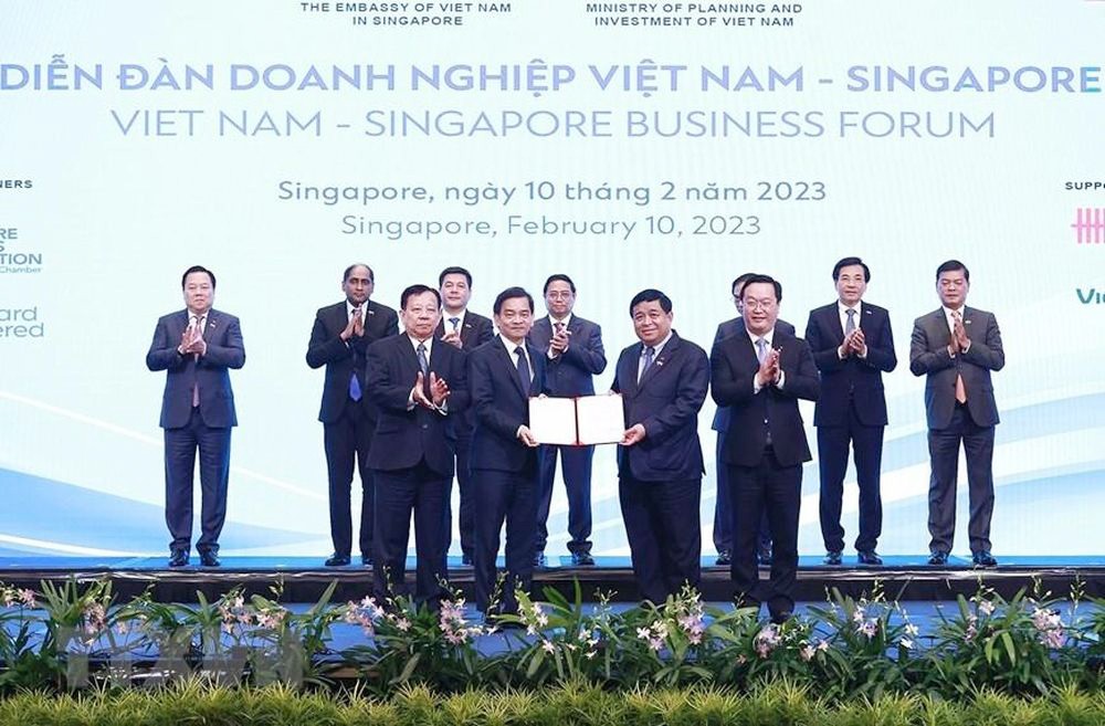 Thủ tướng Chính phủ chứng kiến trao Quyết định chấp thuận chủ trương đầu tư dự án VSIP Nghệ An II