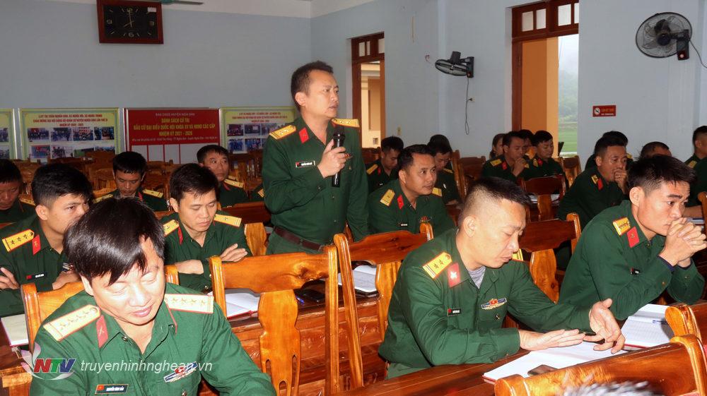 Bộ chỉ huy quân sự tỉnh đối thoại dân chủ với cán bộ, nhân viên Ban Chỉ huy Quân sự huyện Nghĩa Đàn và Quỳnh Lưu
