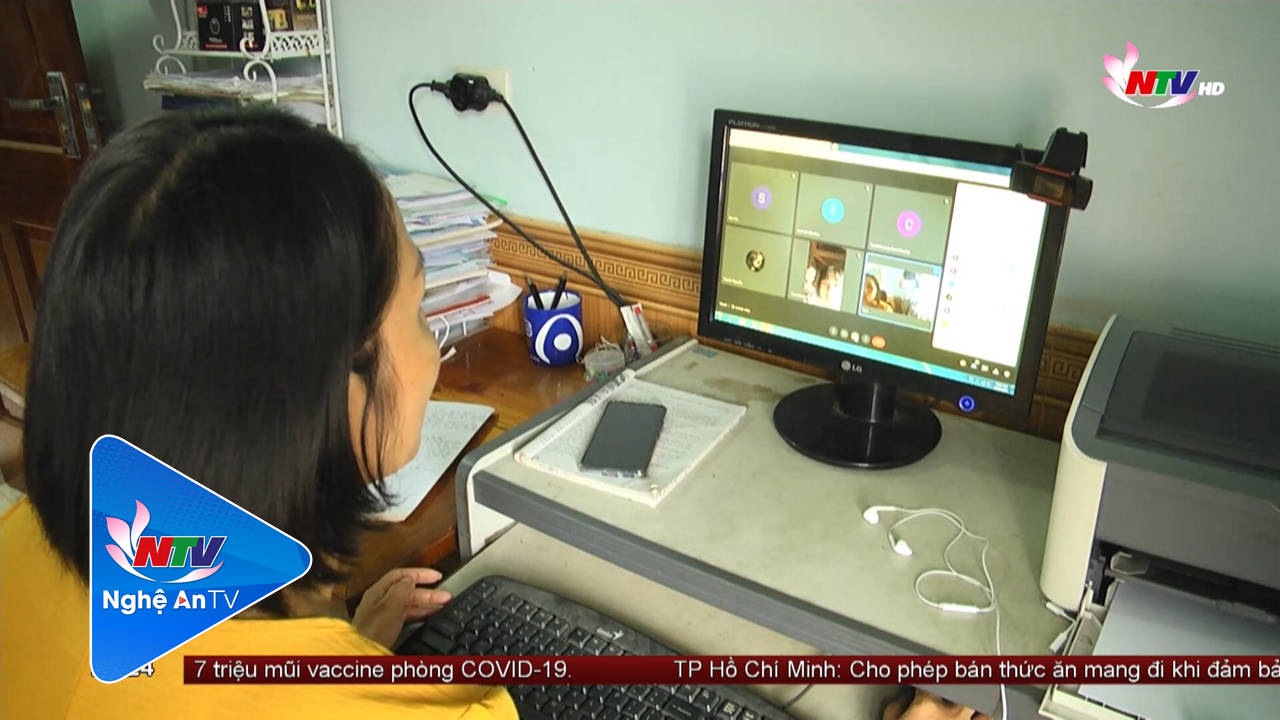 Chia khối lớp, khung giờ dạy học trực tuyến