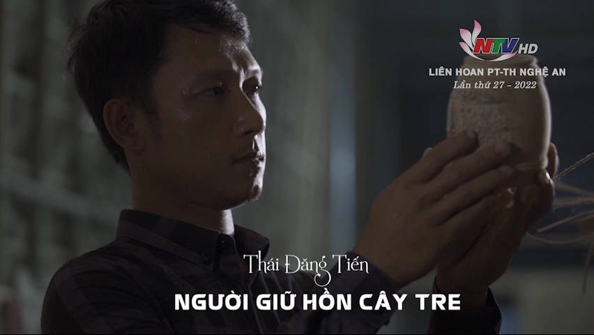 Người giữ hồn cho cây tre
