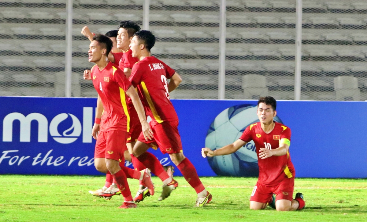 Hôm nay, đối thủ của U19 Việt Nam tại bán kết U19 Đông Nam Á sẽ lộ diện