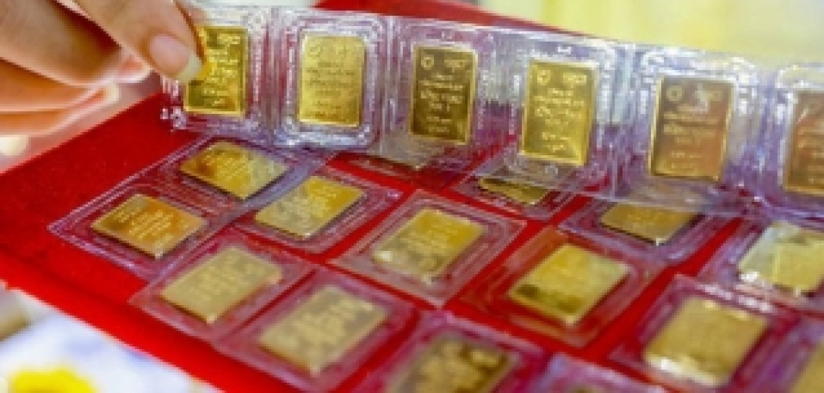 Giá vàng SJC tăng nhẹ, ngược chiều với vàng thế giới