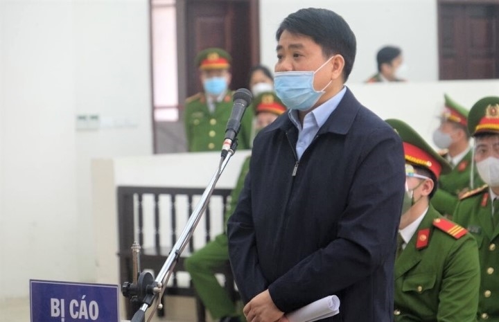 Bị cáo Nguyễn Đức Chung bị tuyên án 8 năm tù trong vụ mua bán chế phẩm Redoxy-3C