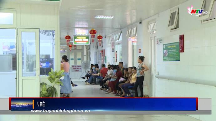 Khuyến khích sinh con trước 35 tuổi: Bảo vệ sức khỏe cho cả mẹ và bé