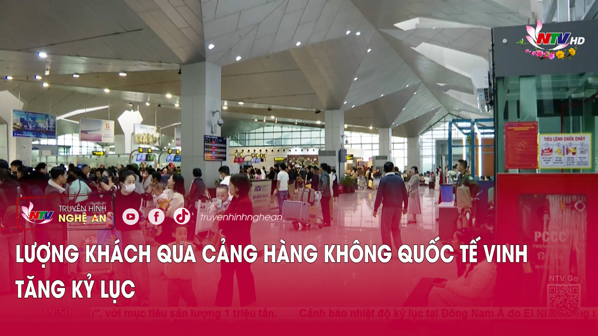 Lượng khách qua Cảng hàng không quốc tế Vinh tăng kỷ lục