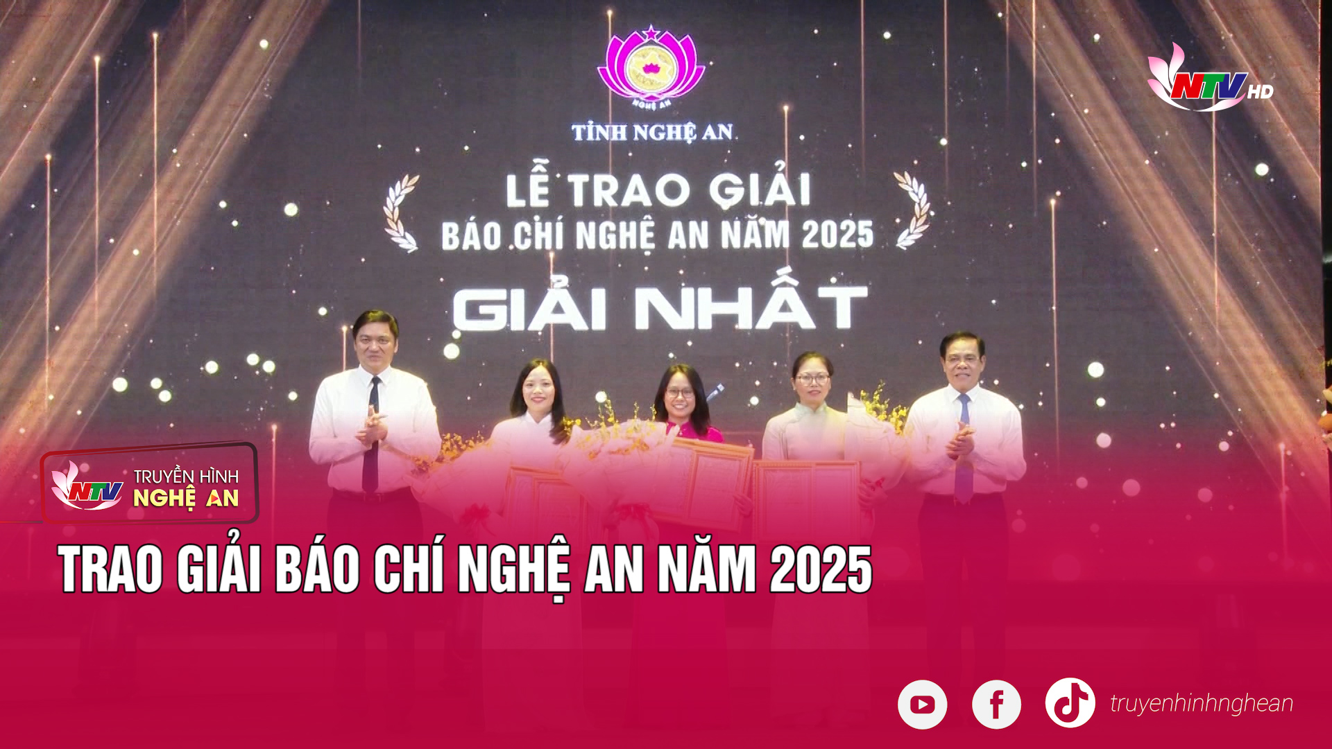 Trao giải báo chí Nghệ An năm 2025