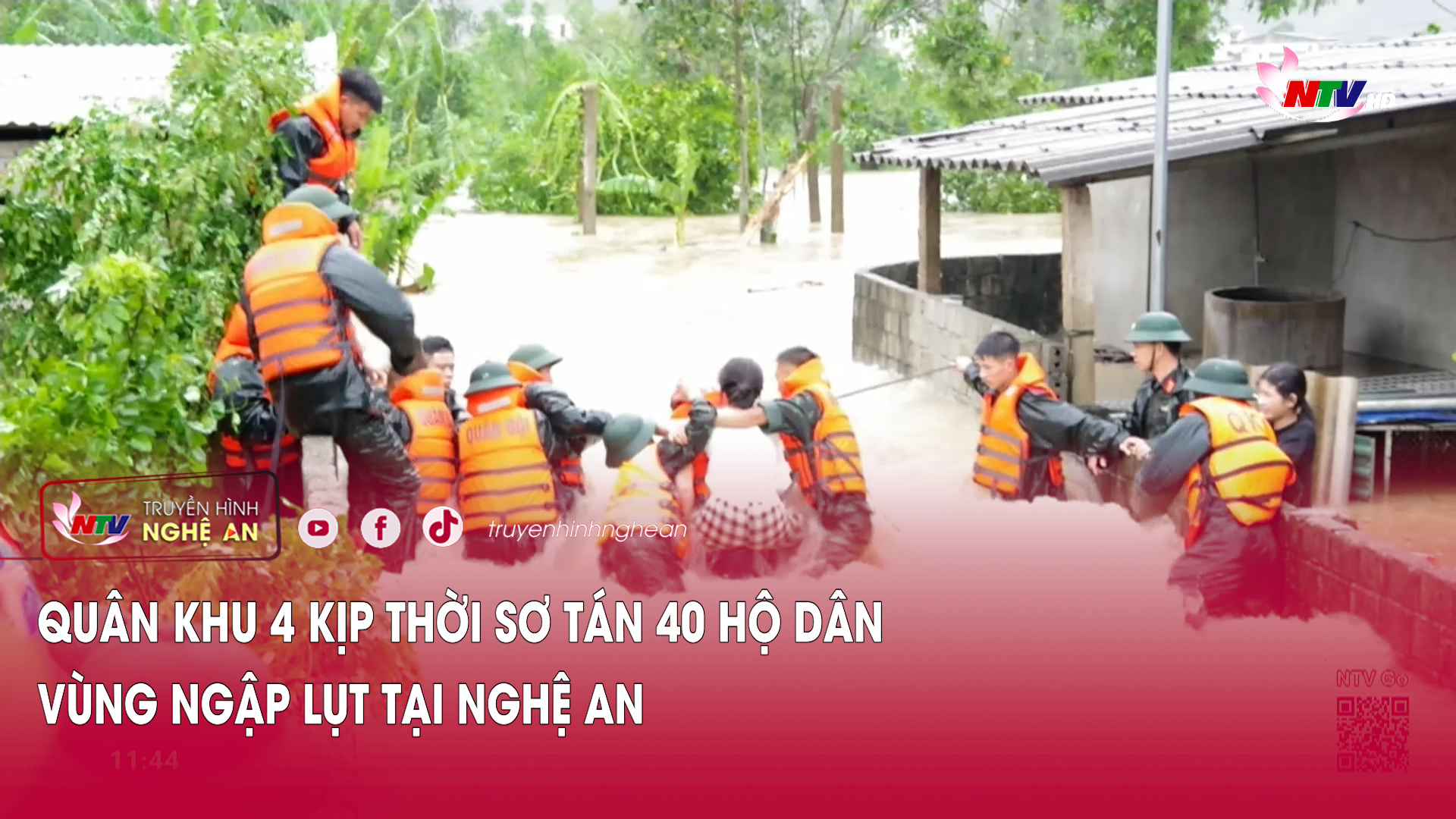 Quân khu 4 kịp thời sơ tán 40 hộ dân vùng ngập lụt tại Nghệ An